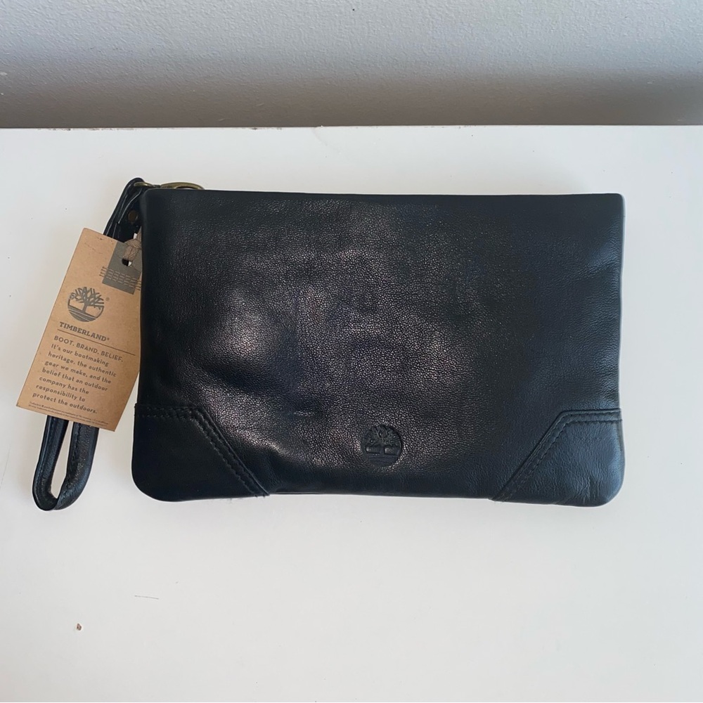 TIIMBERLAND - Leather Zippered Clutch